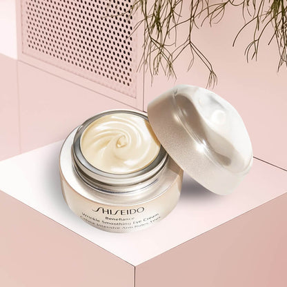 Wrinkle Smoothing Eye Cream